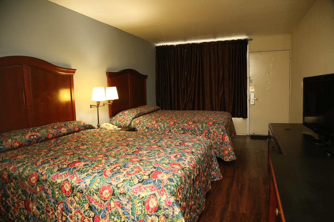 Economy - Hotel