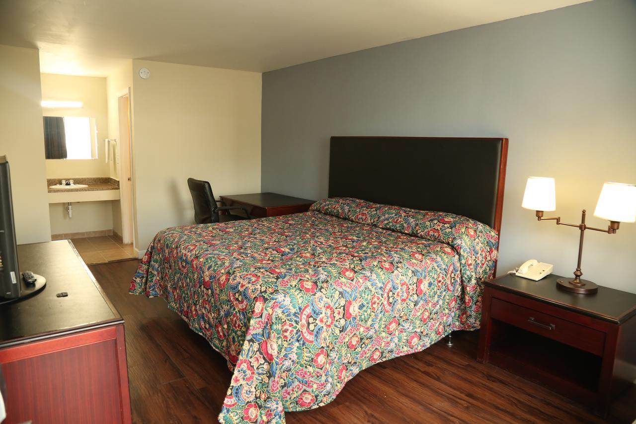 Economy - 2* Charlotte