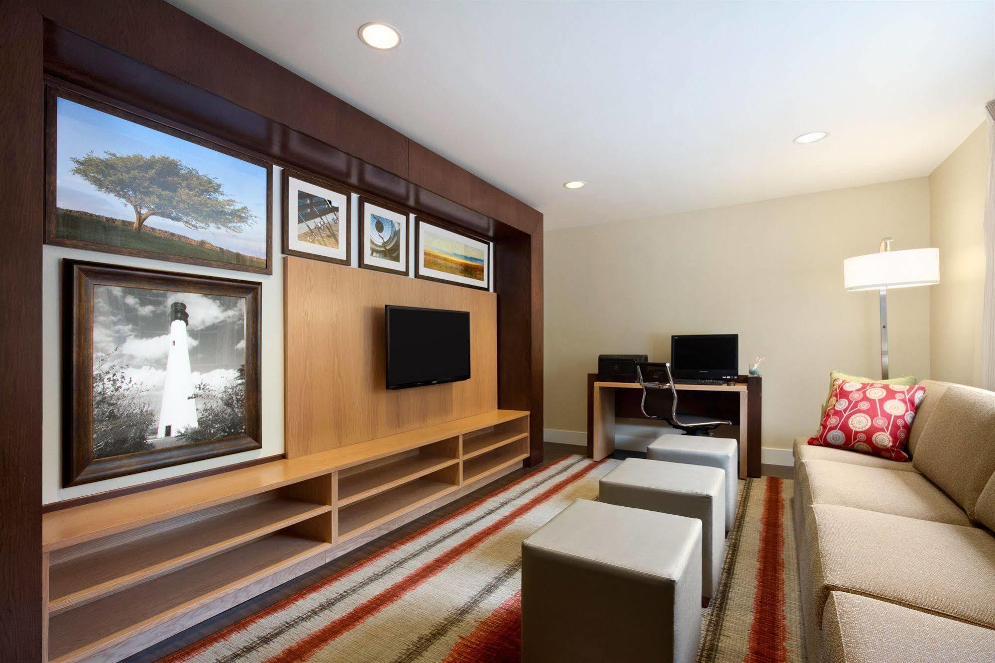 Mainstay - Executive Park 3* Charlotte