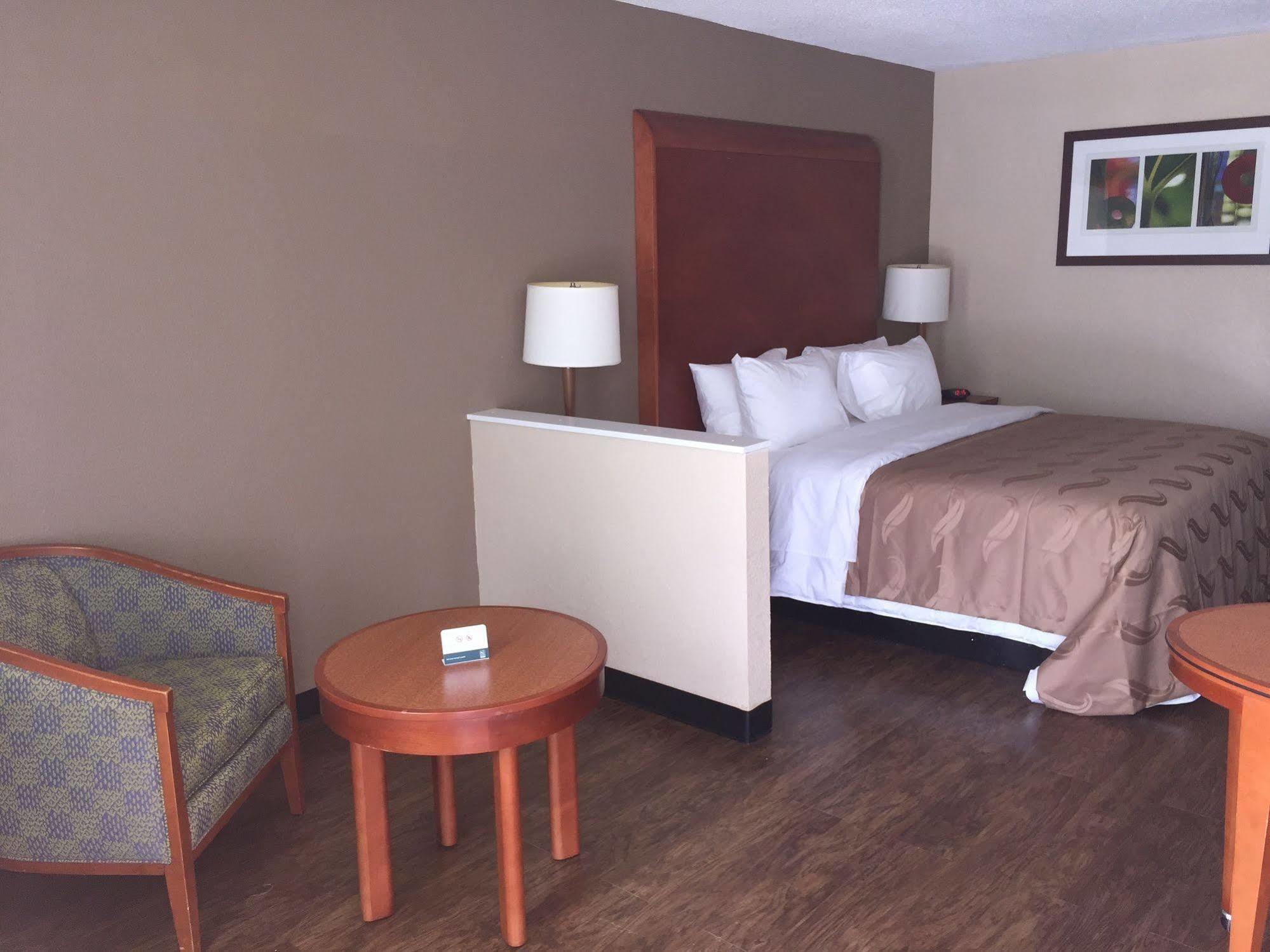 Hotel Quality & Area