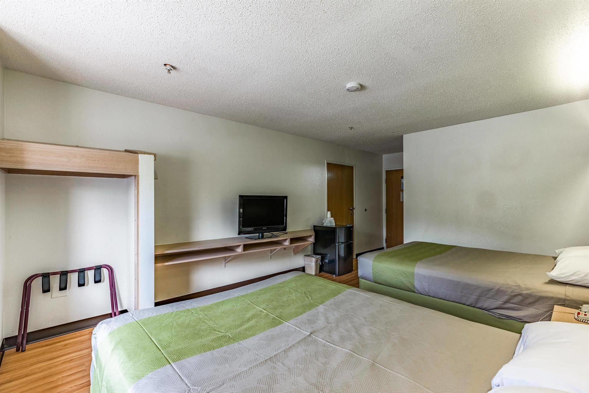 6-charlotte, Nc -