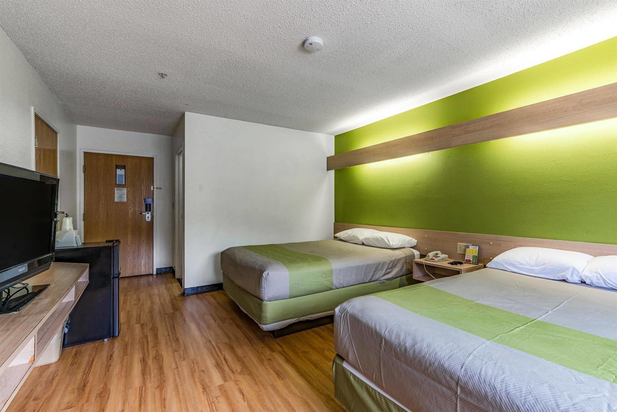 6-charlotte, Nc - Hotel