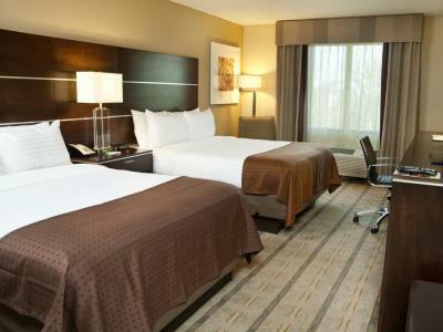 Hotel Airport By Ihg 3*