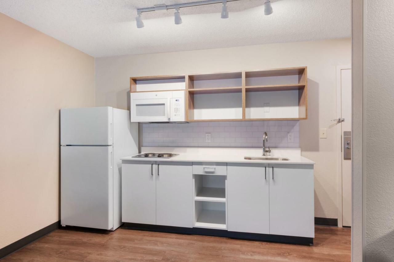 Hotel Extended America Premier - - Pineville - Pineville Matthews Rd. 3*