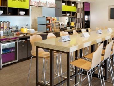 Home2 By Hilton Airport Hotel Charlotte