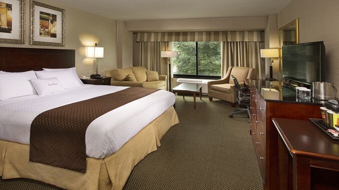 Hotel Doubletree By Hilton Airport Charlotte