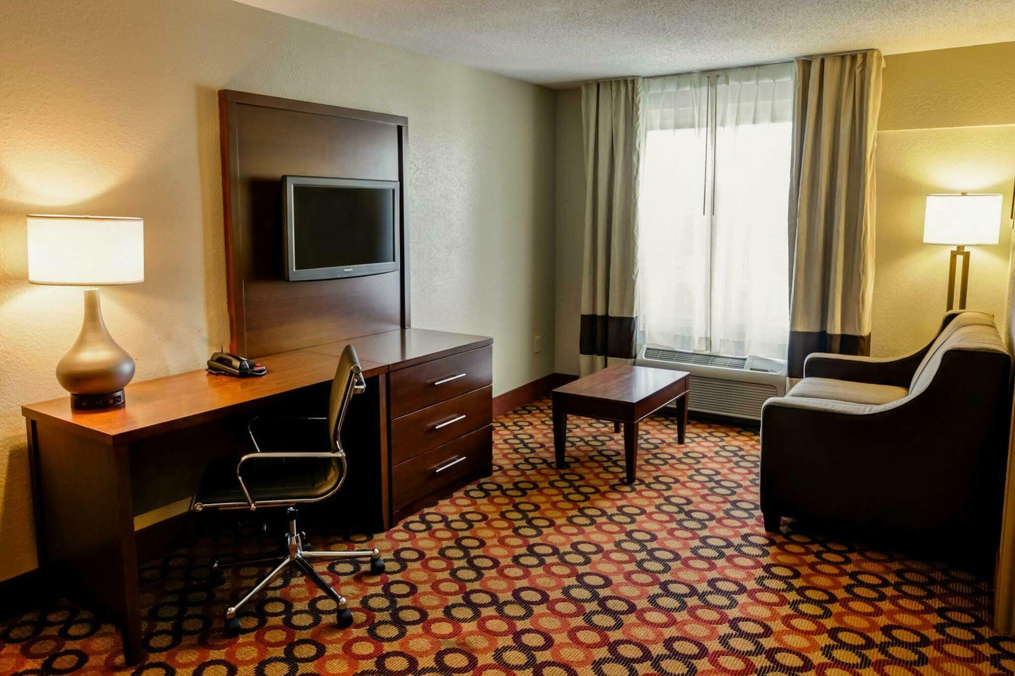Comfort Airport Hotel Charlotte