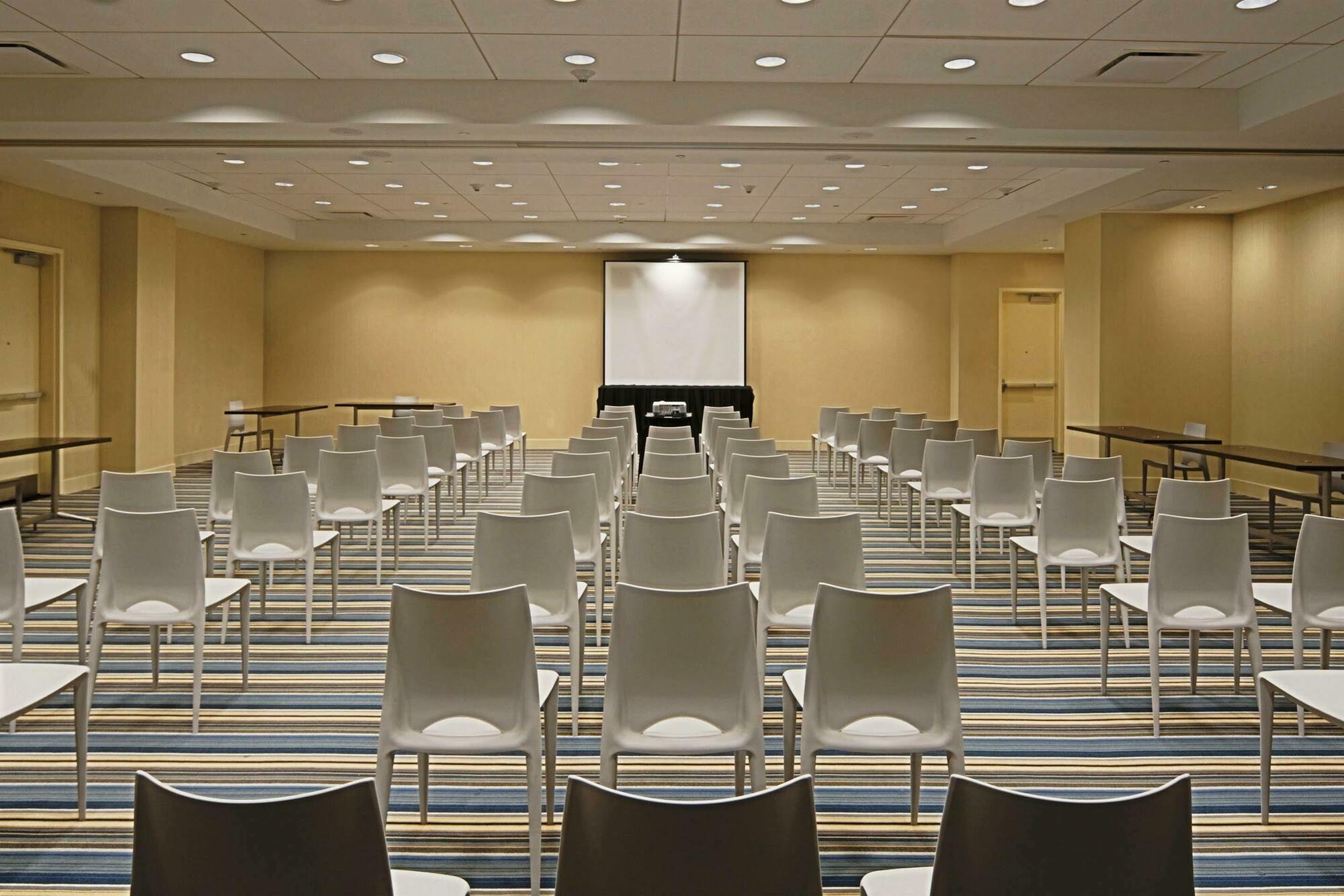 Aloft Center 2* Charlotte
