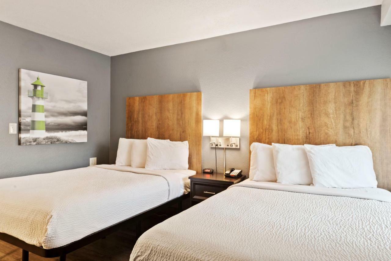 Extended America Select - - Airport Hotel
