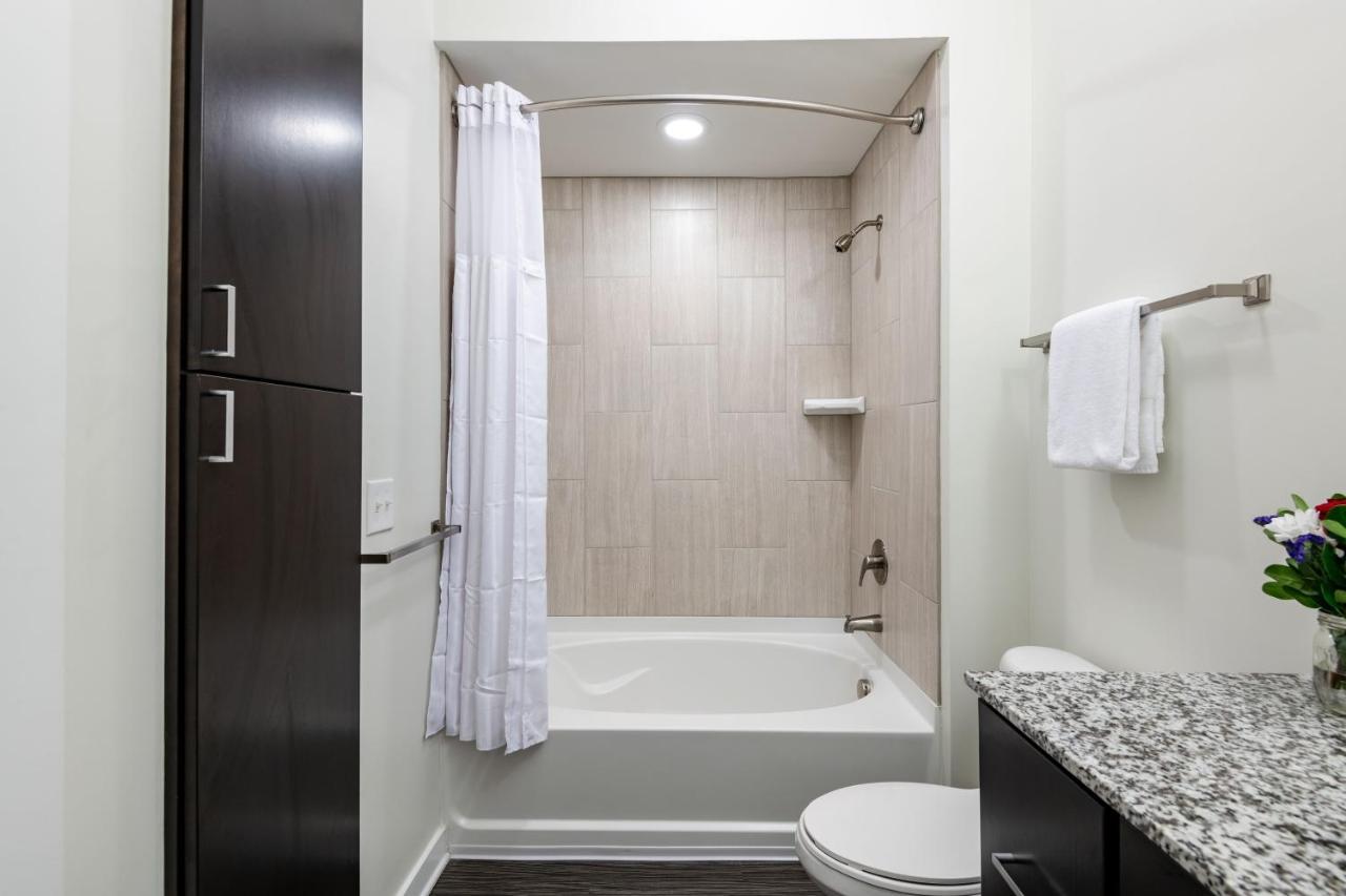 Apartment Alfred At Presley Uptown Charlotte