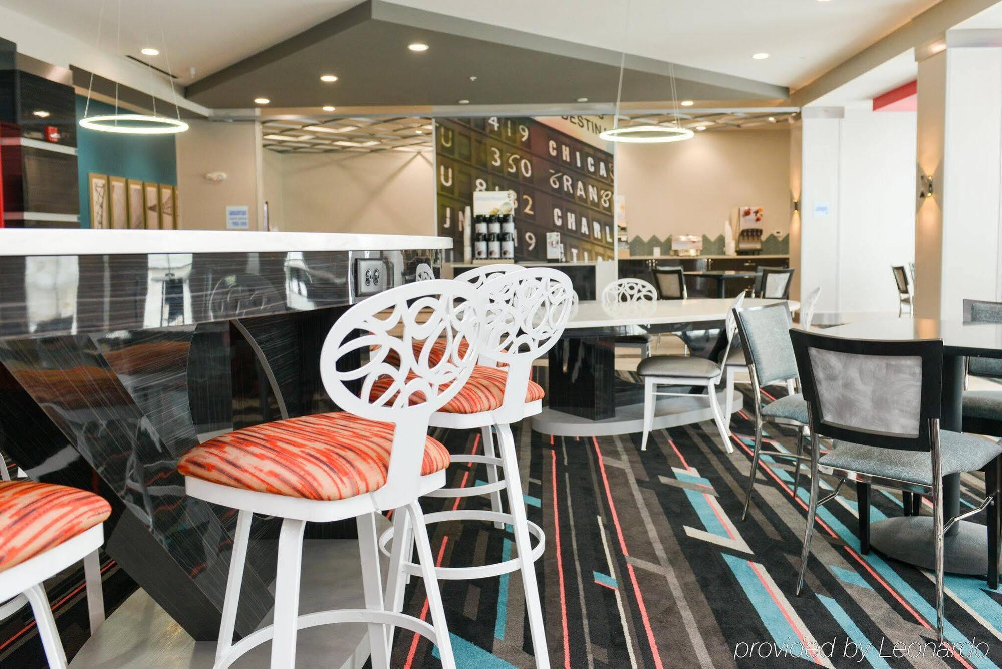 Express & - Airport By Ihg Hotel 3*