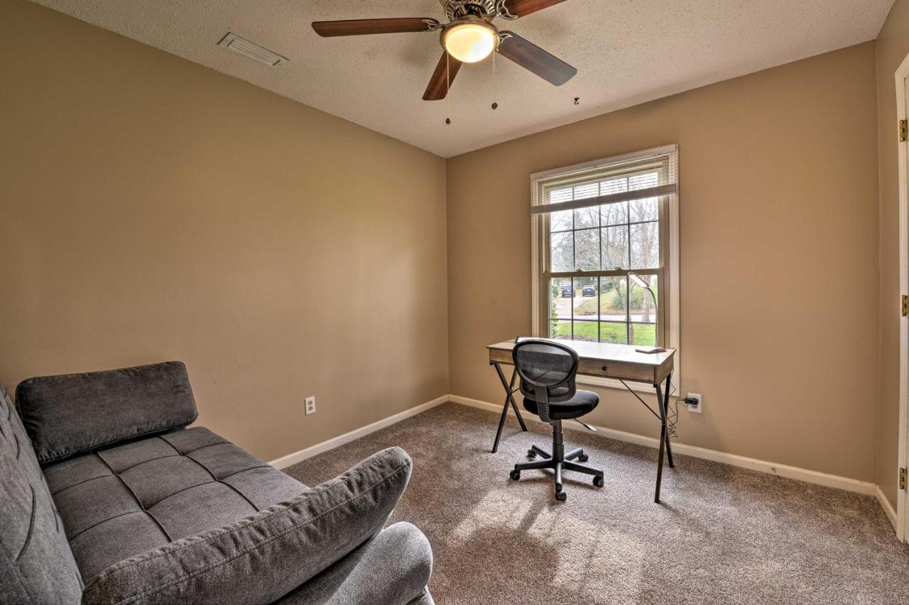 Cozy With Fenced Yard Less Than 1 Mi Downtown Matthews! Charlotte