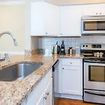 Viagem - Charlotte - Cozy 1Br W/Gym+Pool+Parking