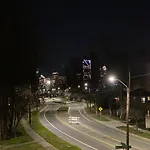 Entire Home Close To Boa Stadium & City
