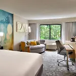 Courtyard By Marriott Charlotte Airport Loso