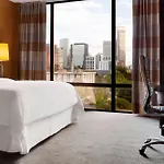Sheraton Charlotte Hotel