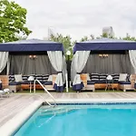 Sheraton Charlotte Hotel