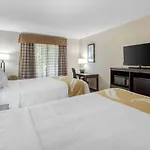 Quality Inn Airport-Near Uptown