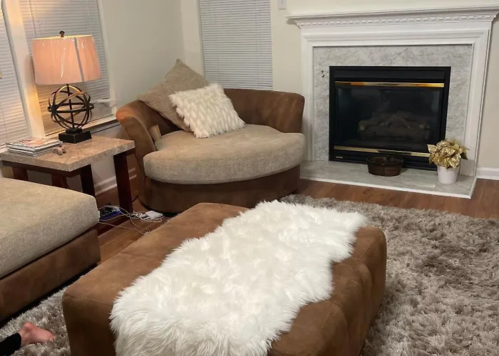 Charming Entire 3 Bedrooms House With Ac And Wifi