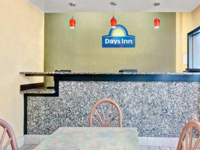 Days By Wyndham Northlake Motel 2*