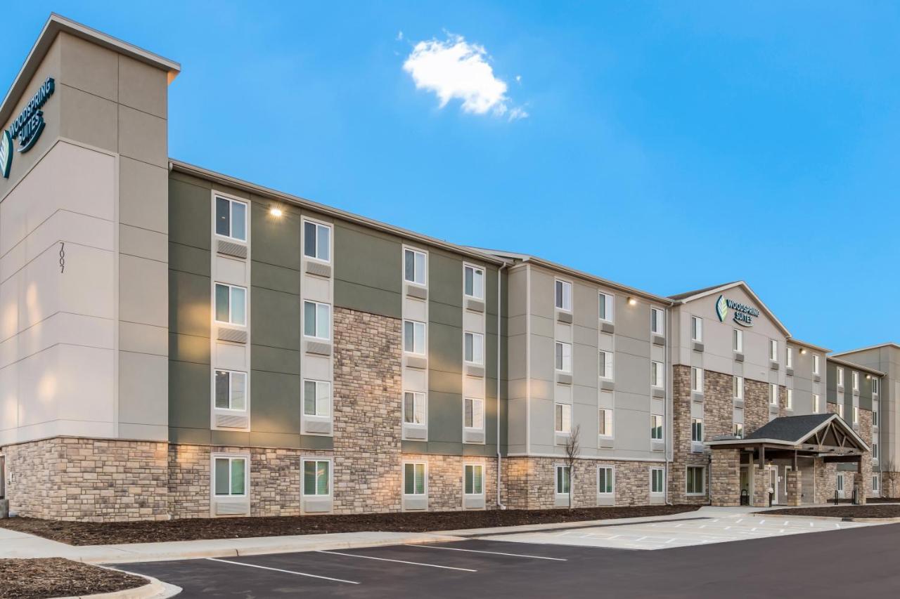 Hotel Woodspring - Research Park *