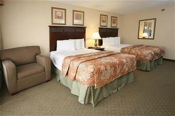Courtyard By Marriott Charlotte Airport Loso Hotel