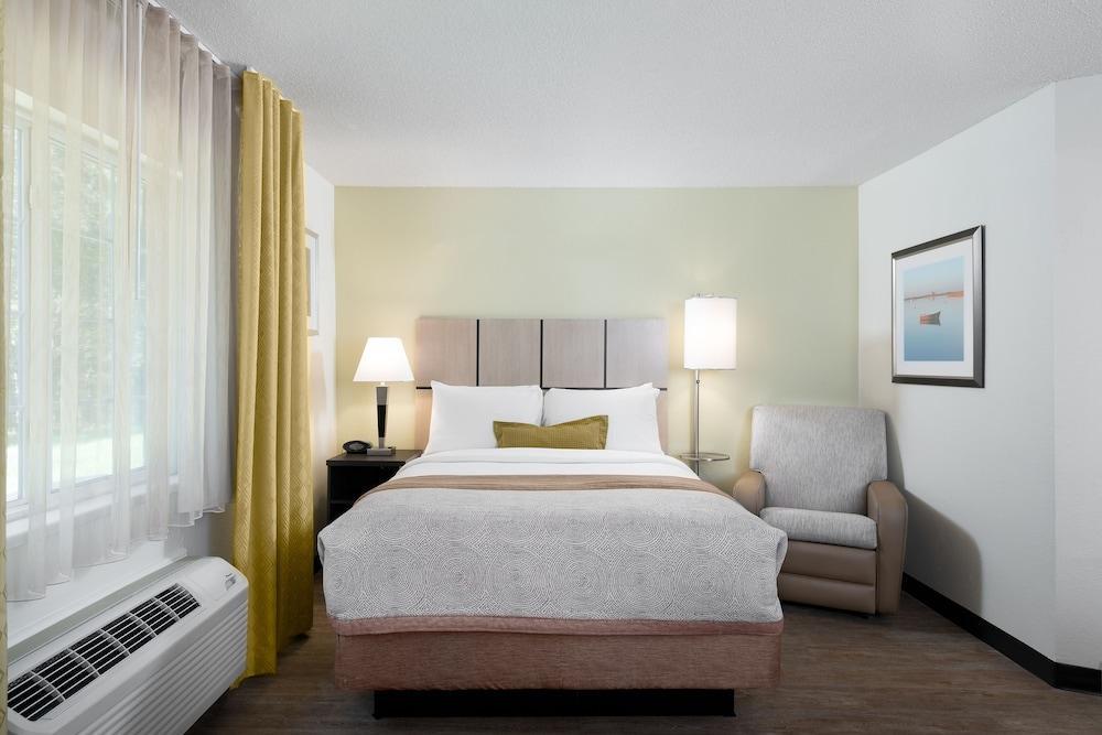 Candlewood - - Arrowood By Ihg 2*