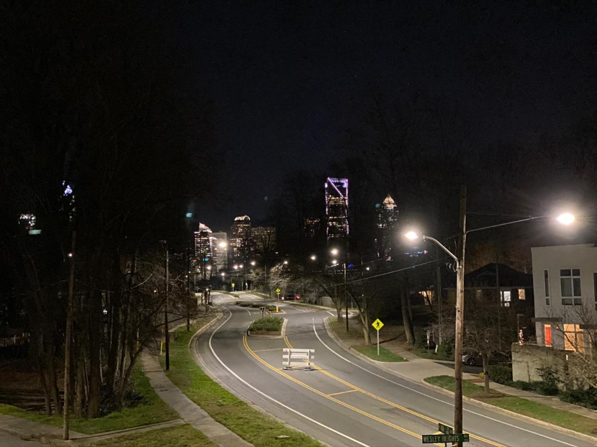 Entire Close To Boa Stadium & Holiday home