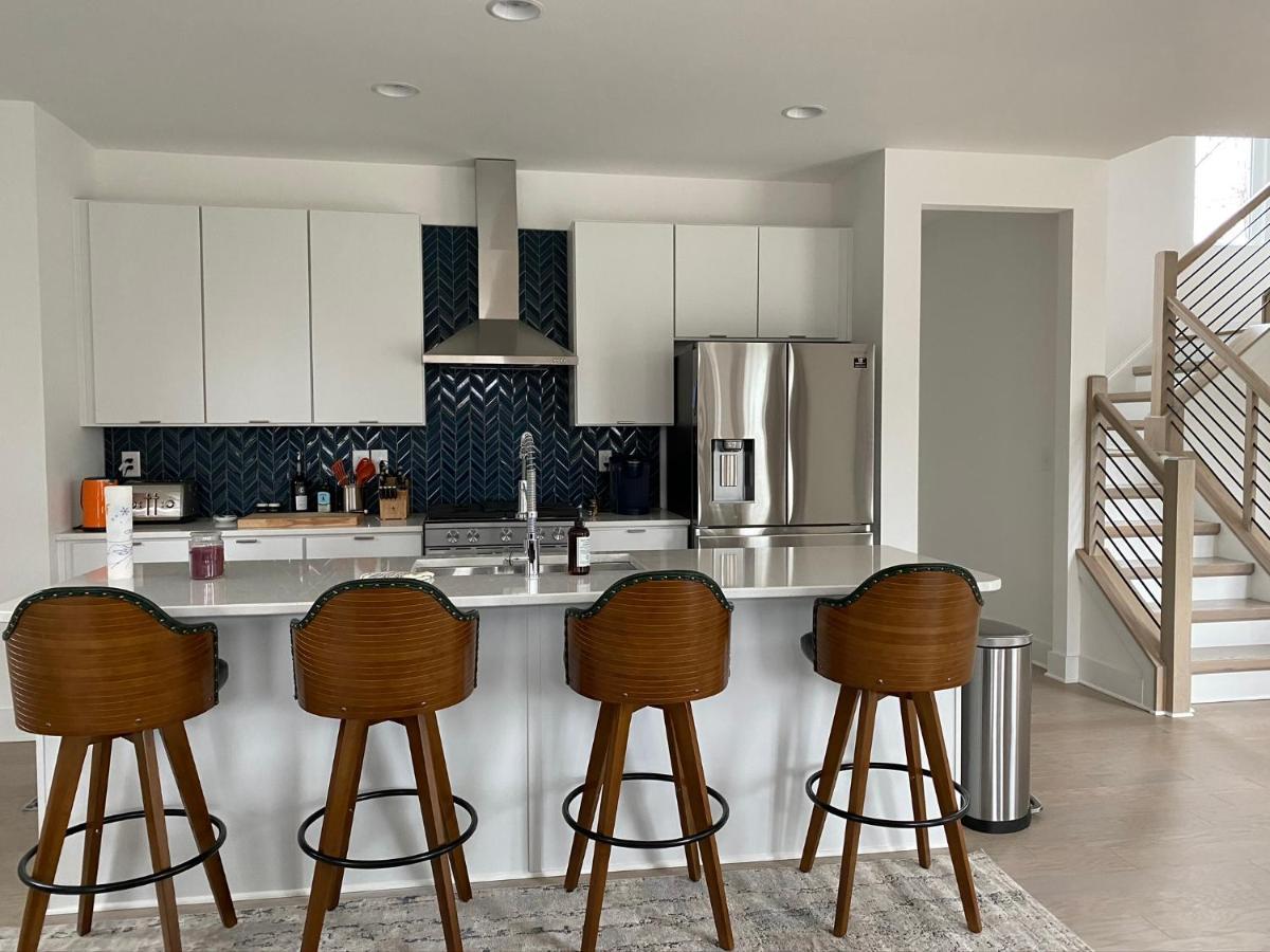 Holiday home Entire Close To Boa Stadium & *