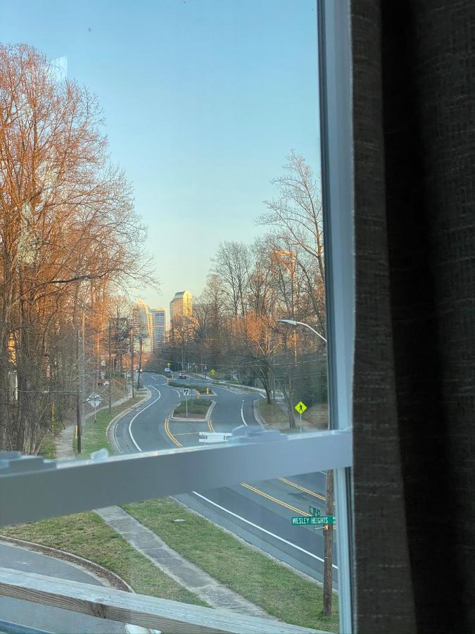 Entire Close To Boa Stadium & Holiday home