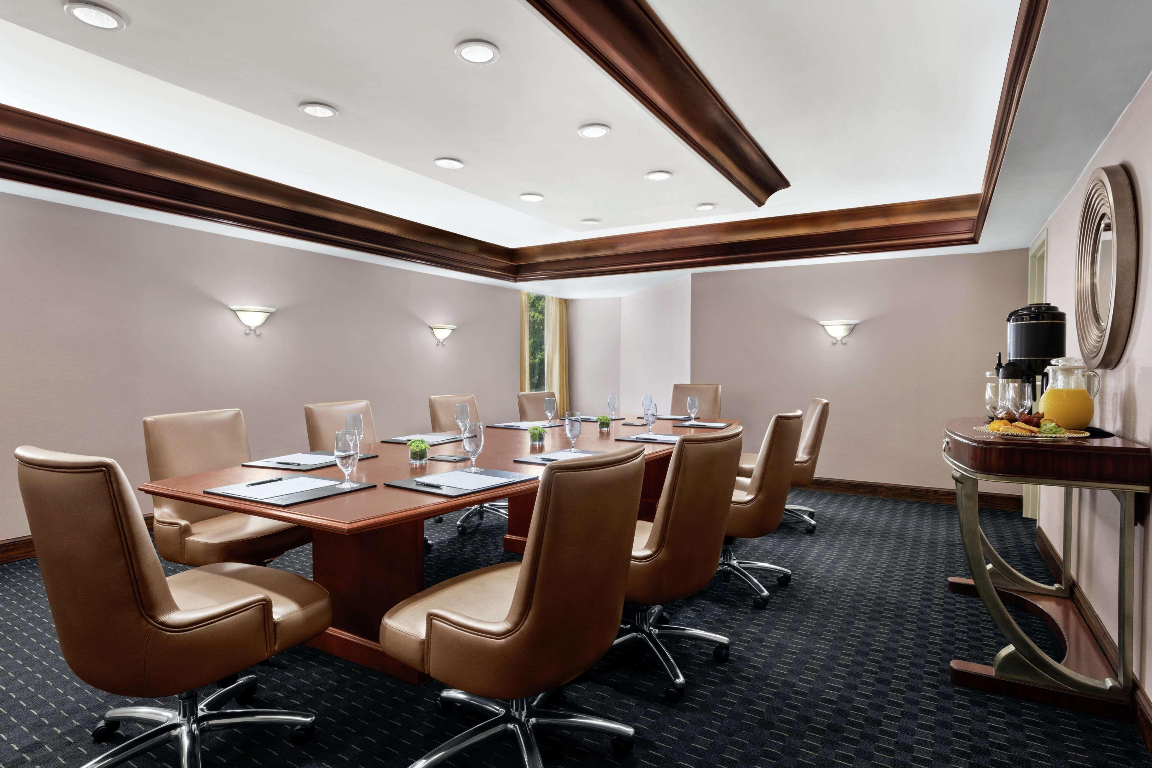 Doubletree By Hilton South Tyvola Hotel Charlotte