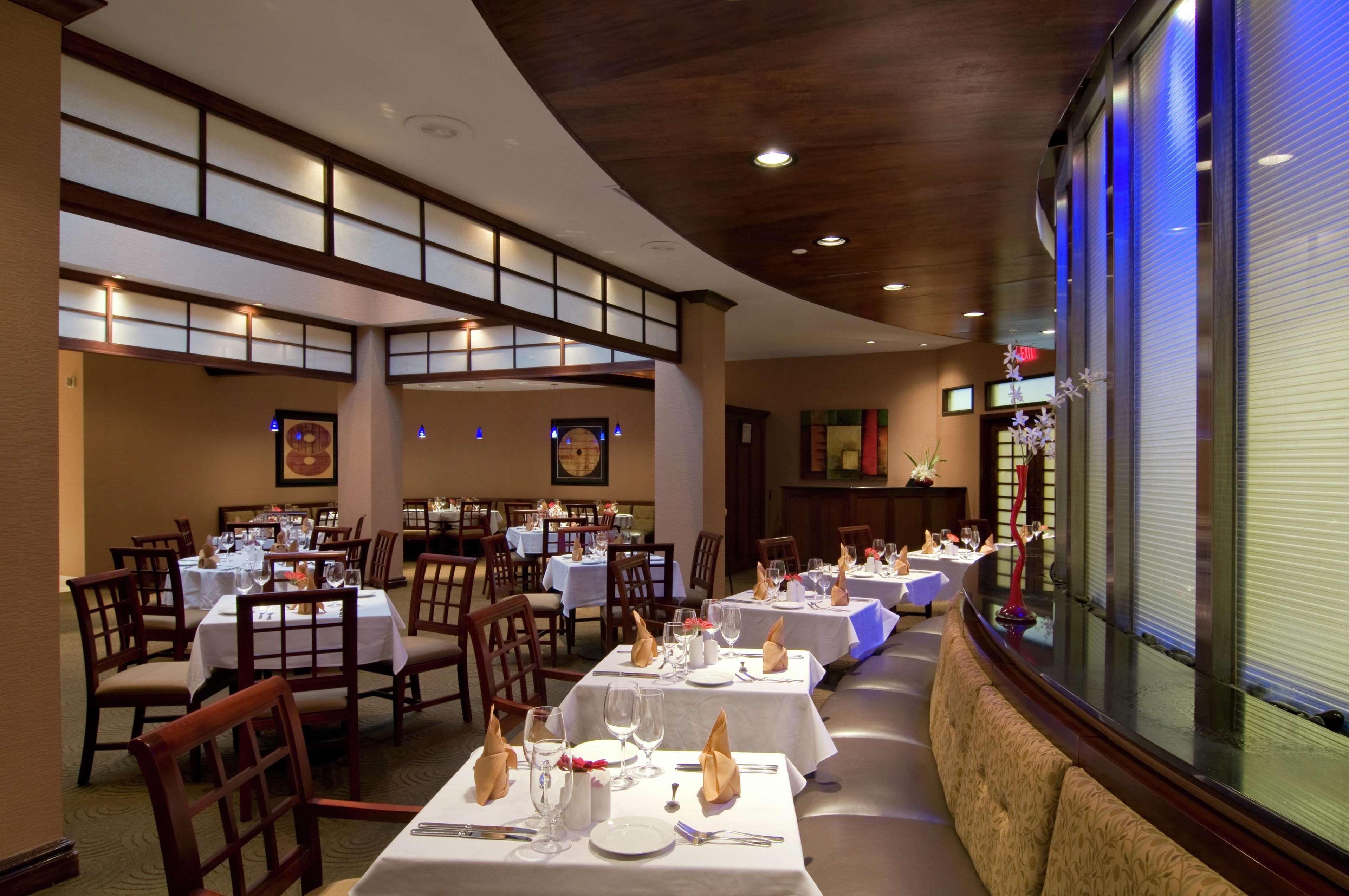 Doubletree By Hilton South Tyvola