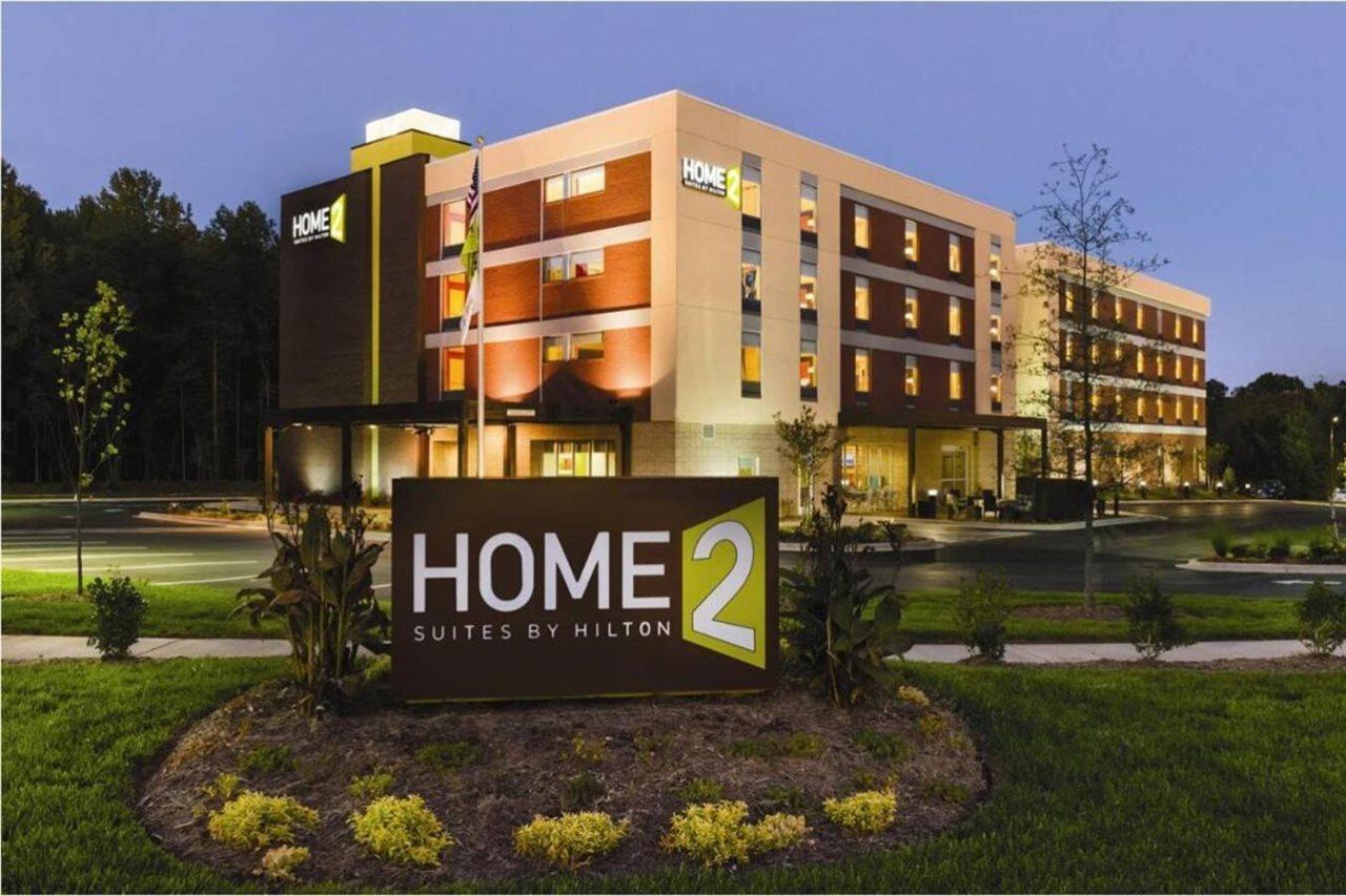 Home2 I-77 South Hotel 3*