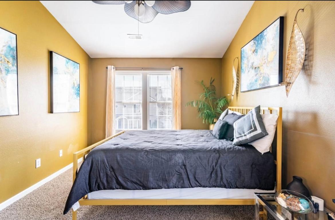 Cozy Away From Home! Apartment *