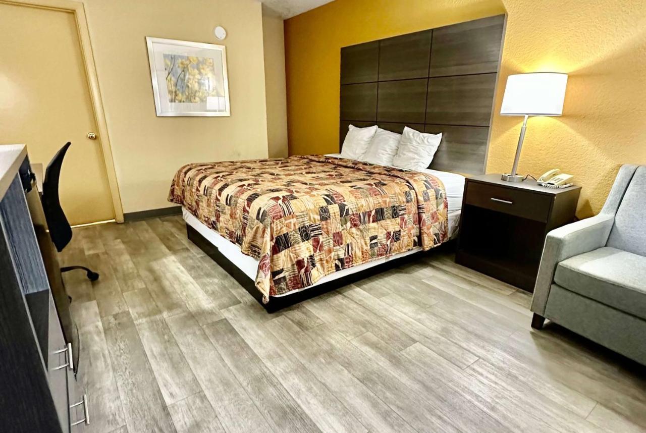 Days By Wyndham Northlake 2* Charlotte