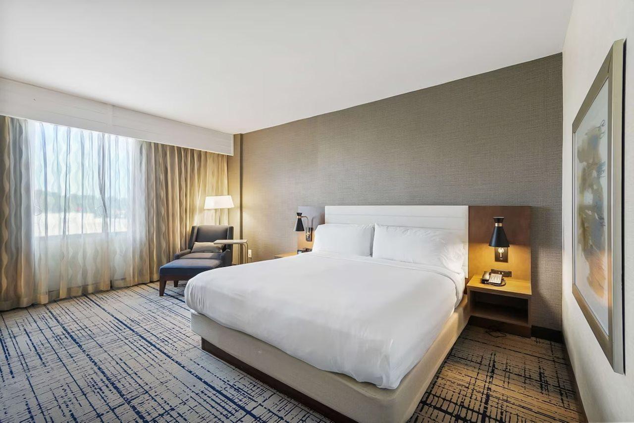 Doubletree By Hilton South Tyvola Hotel 4*