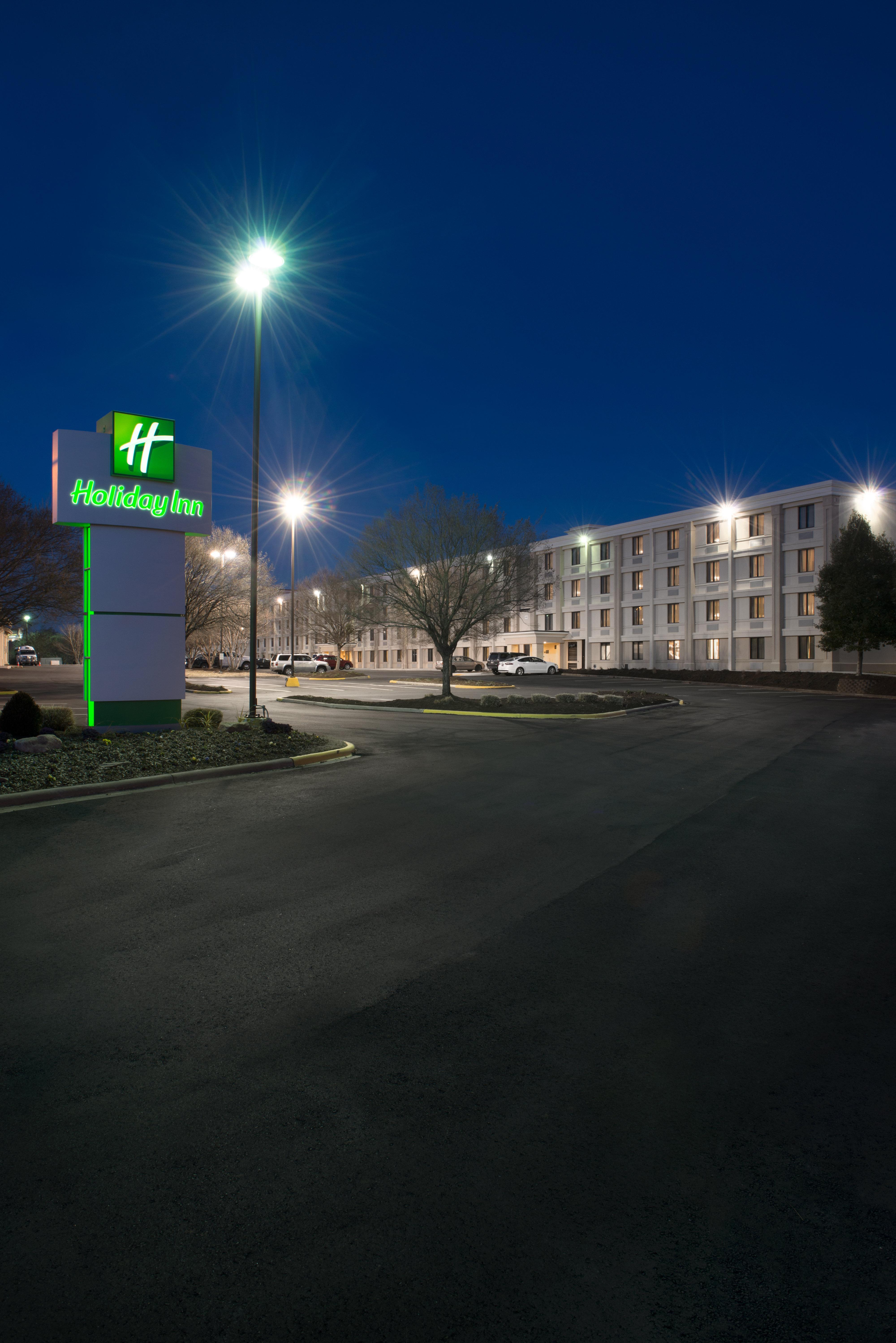 Hotel Airport By Ihg