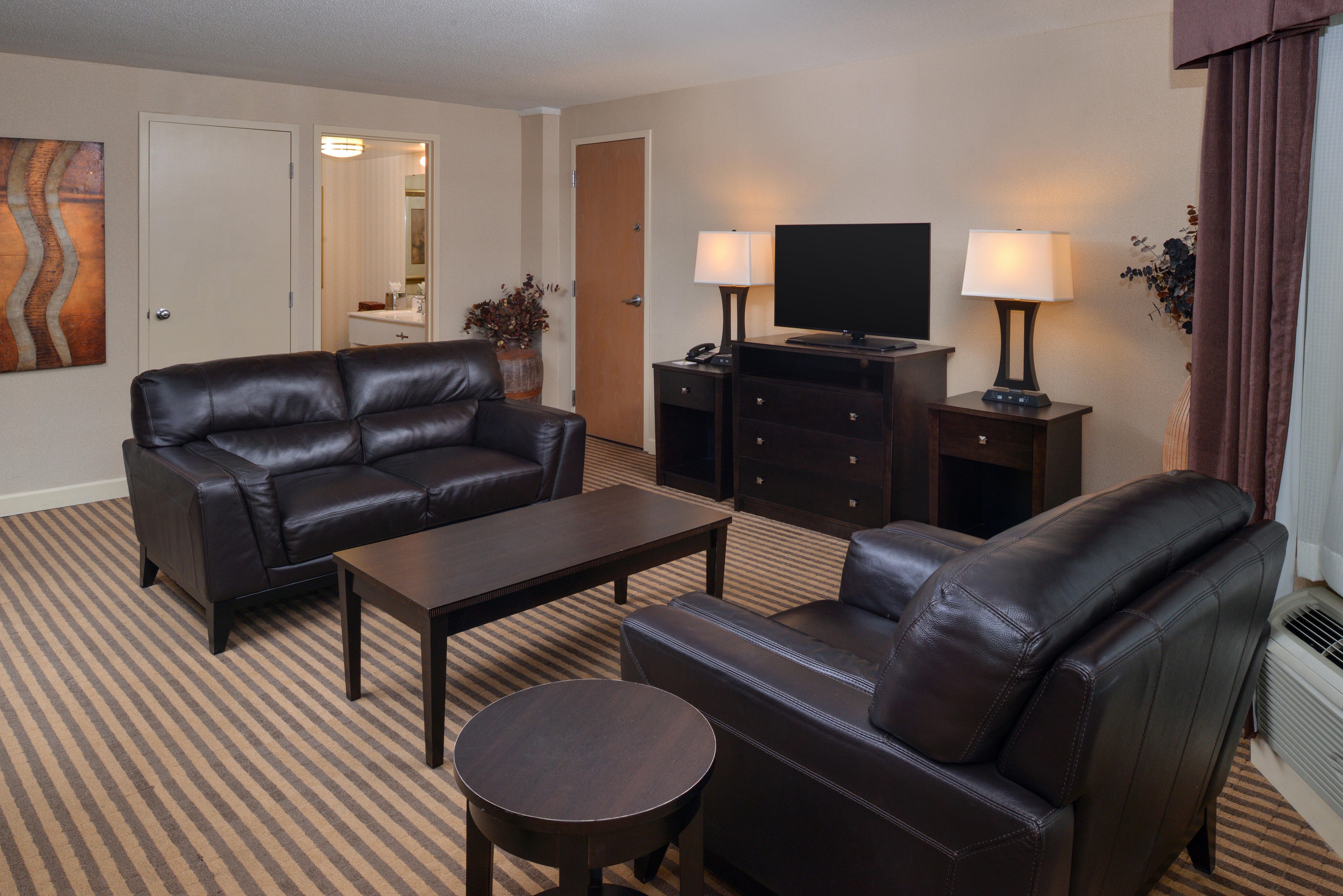 Doubletree By Hilton Center Hotel 4*