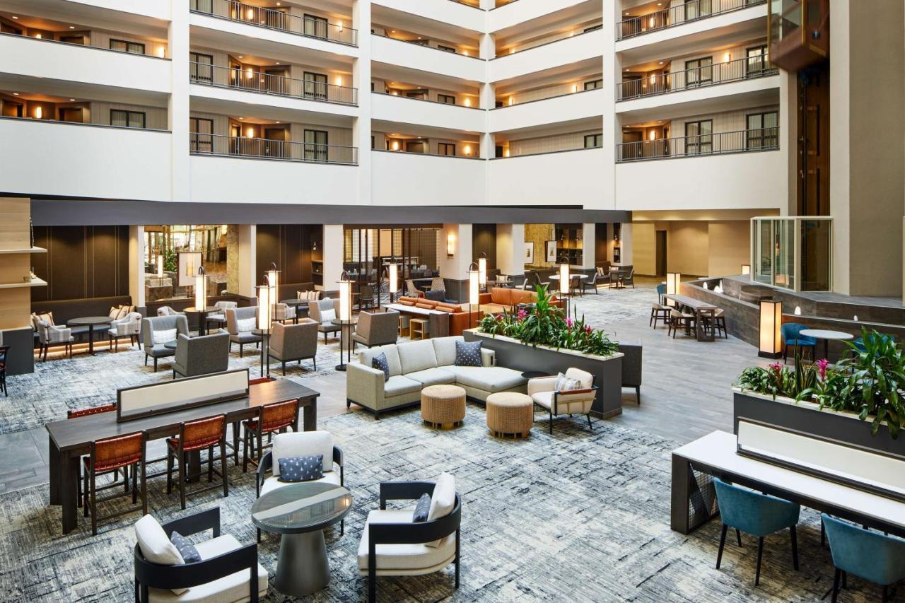 Hotel Hilton Airport 4*