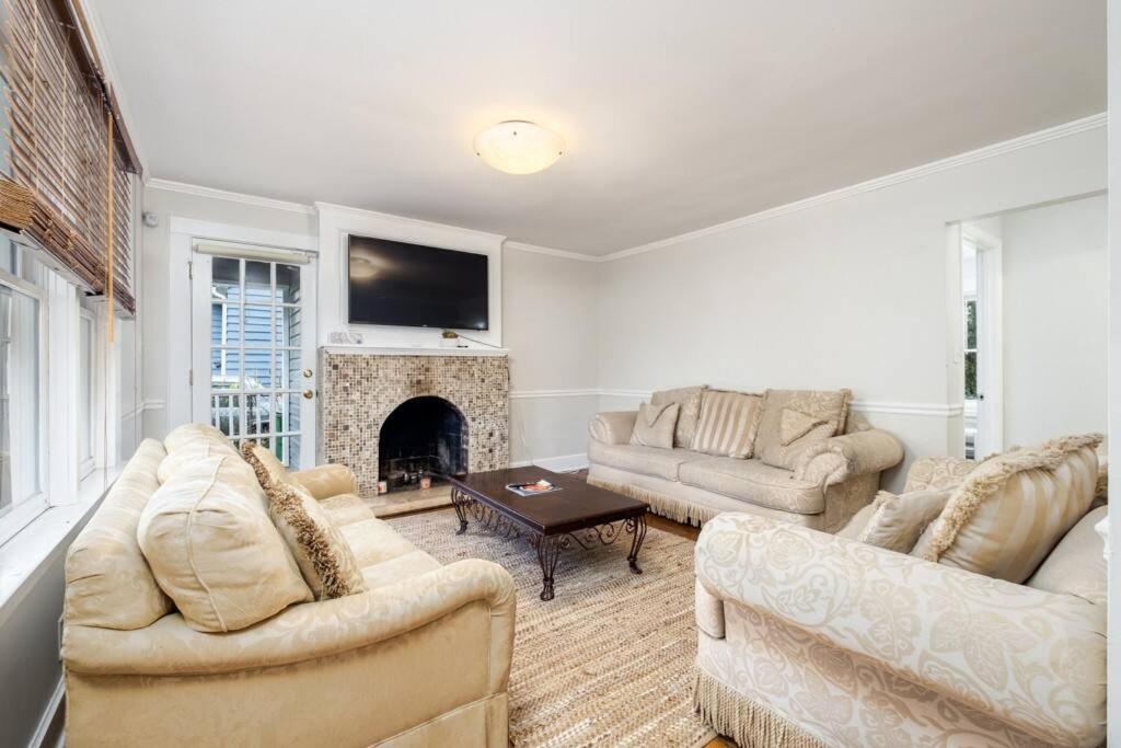 Holiday home Walking Distance To Restaurants Bars And Breweries *
