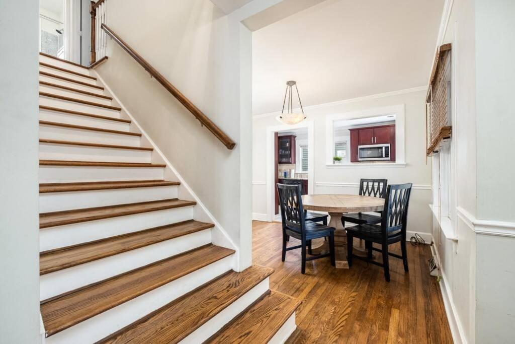 Walking Distance To Restaurants Bars And Breweries *