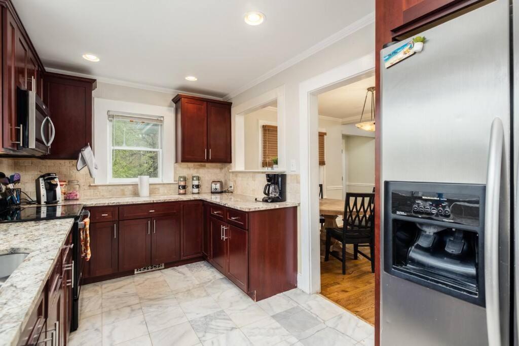 Holiday home Walking Distance To Restaurants Bars And Breweries Charlotte