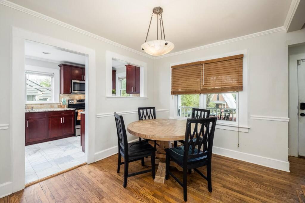 Holiday home Walking Distance To Restaurants Bars And Breweries