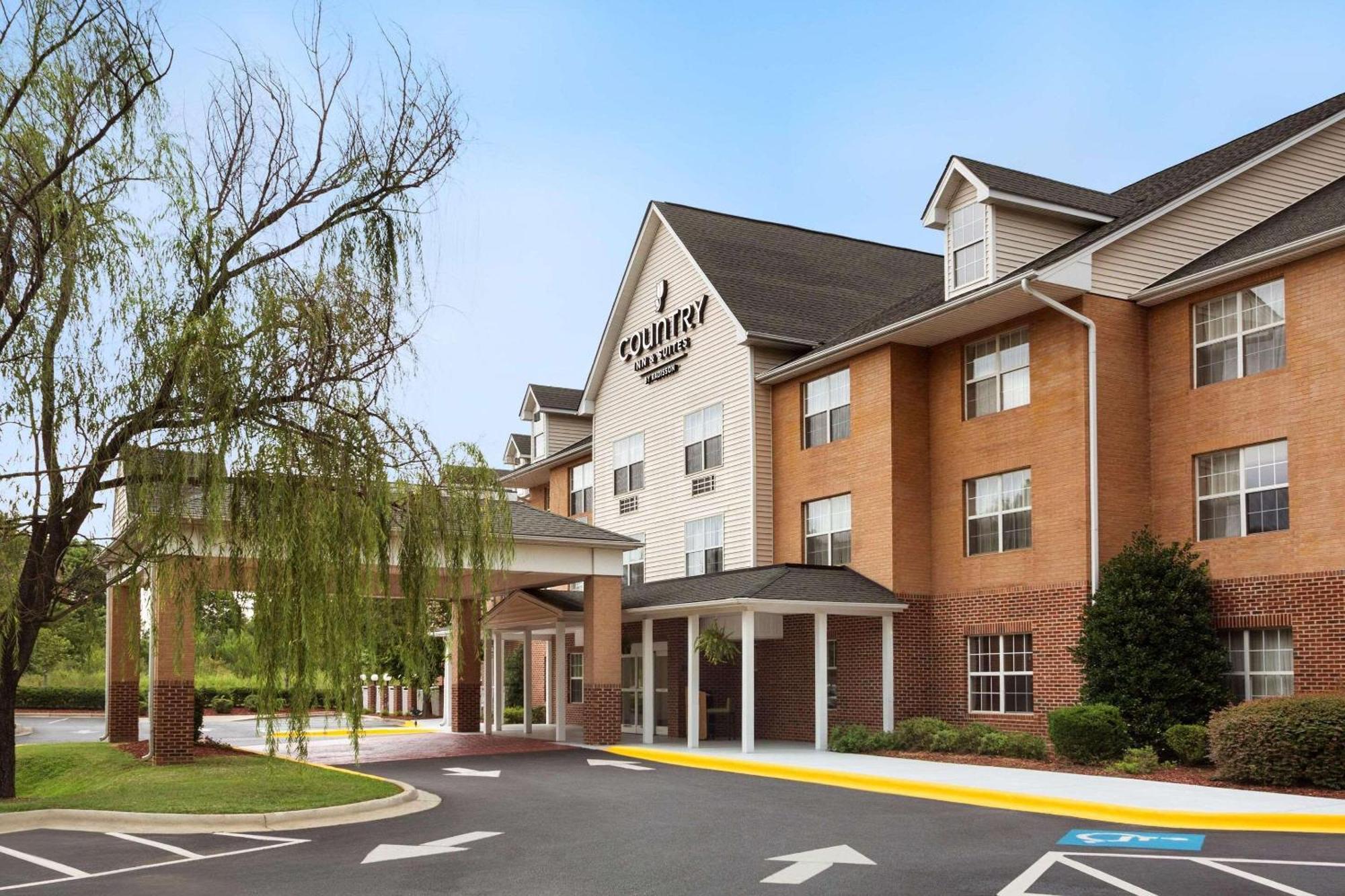 Country & By Radisson, Place, Nc 3* Charlotte