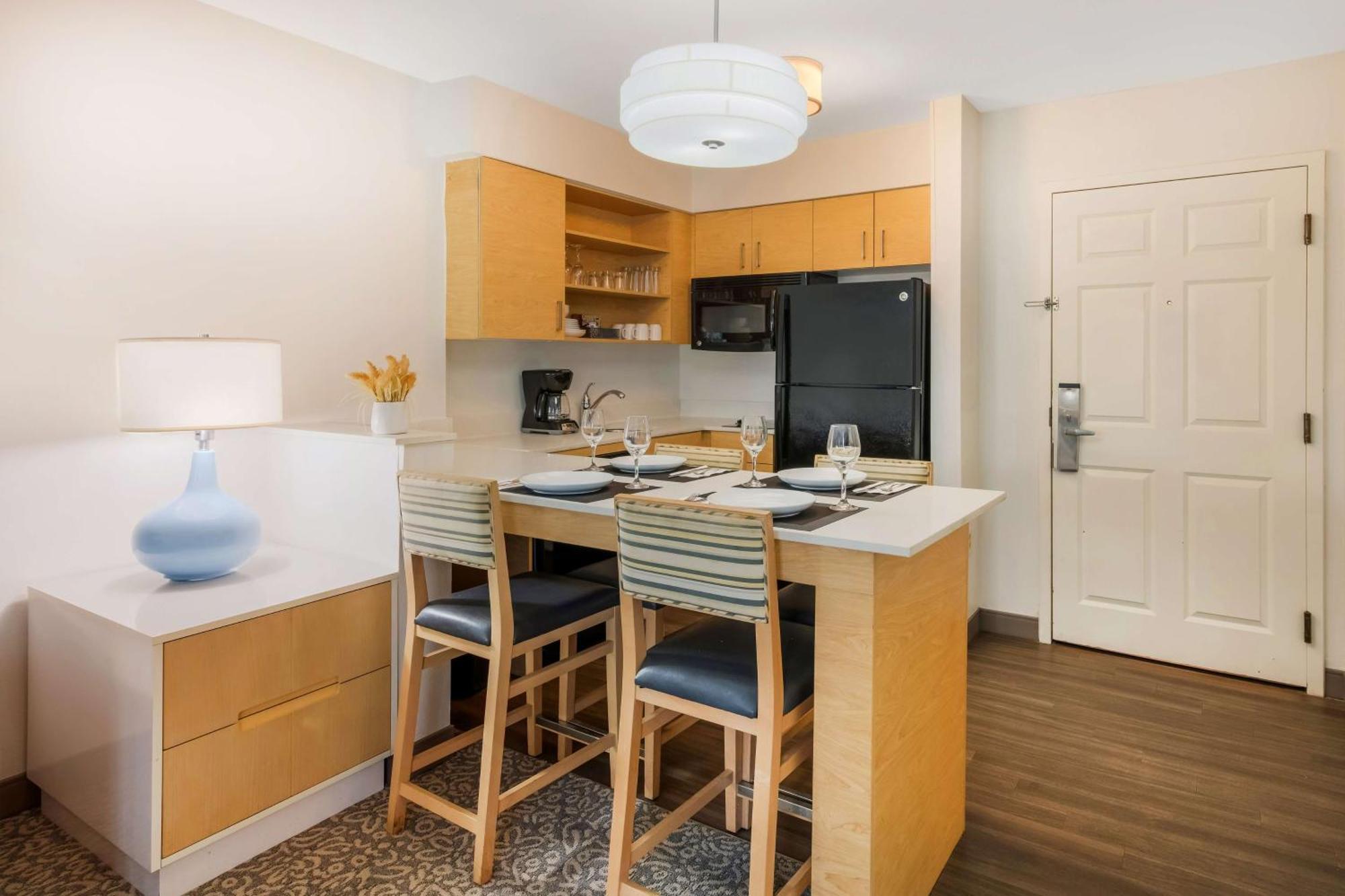 Sonesta Es Arrowood Hotel Charlotte