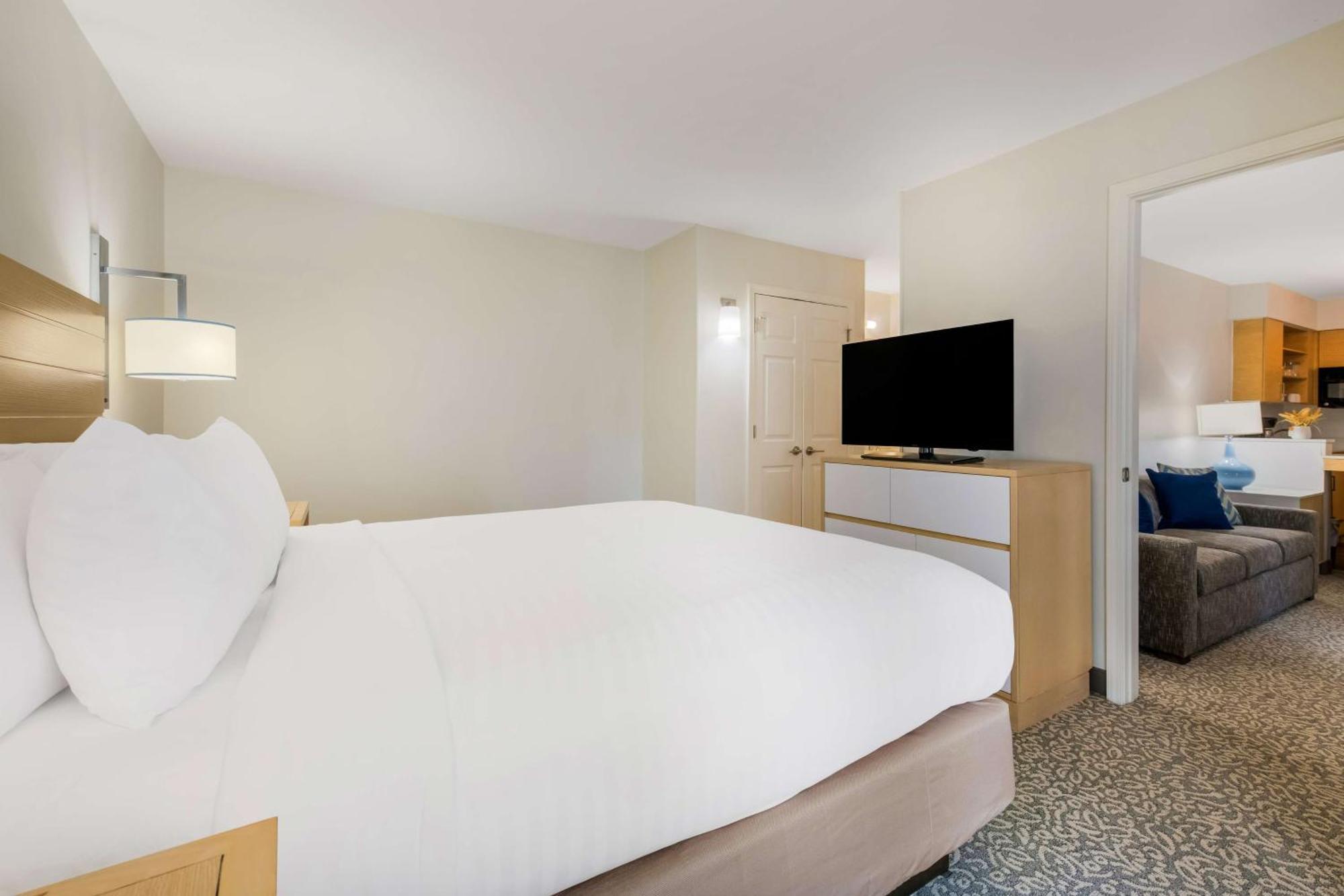Sonesta Es Arrowood Hotel 3*