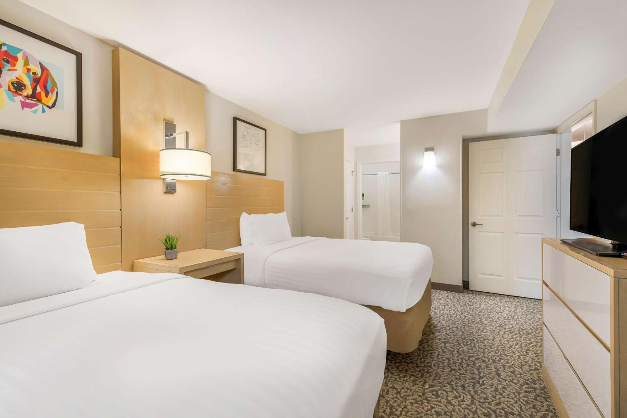 Sonesta Es Arrowood Hotel Charlotte