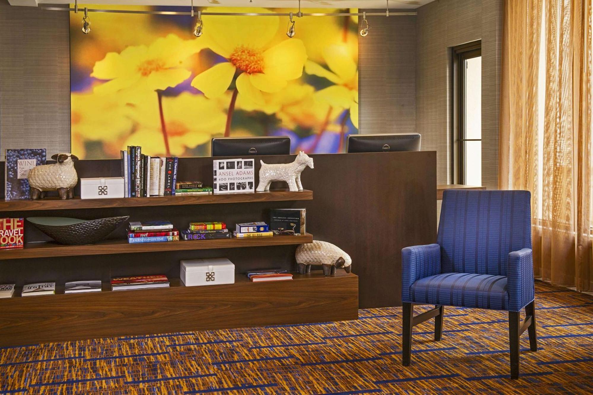 Hotel Sonesta Select Research Park Charlotte