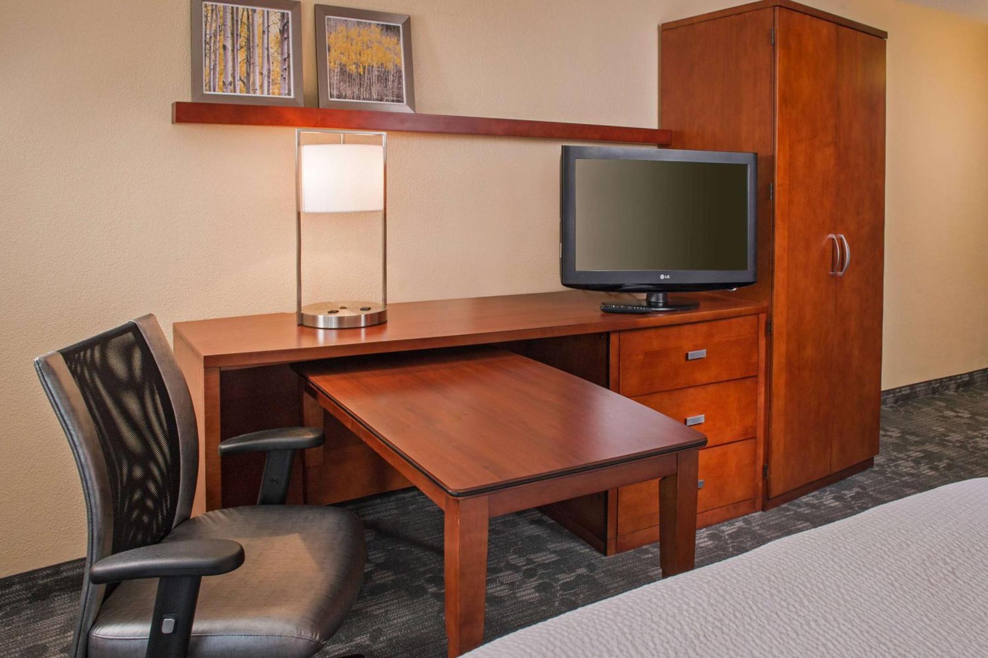 Sonesta Select Research Park Hotel