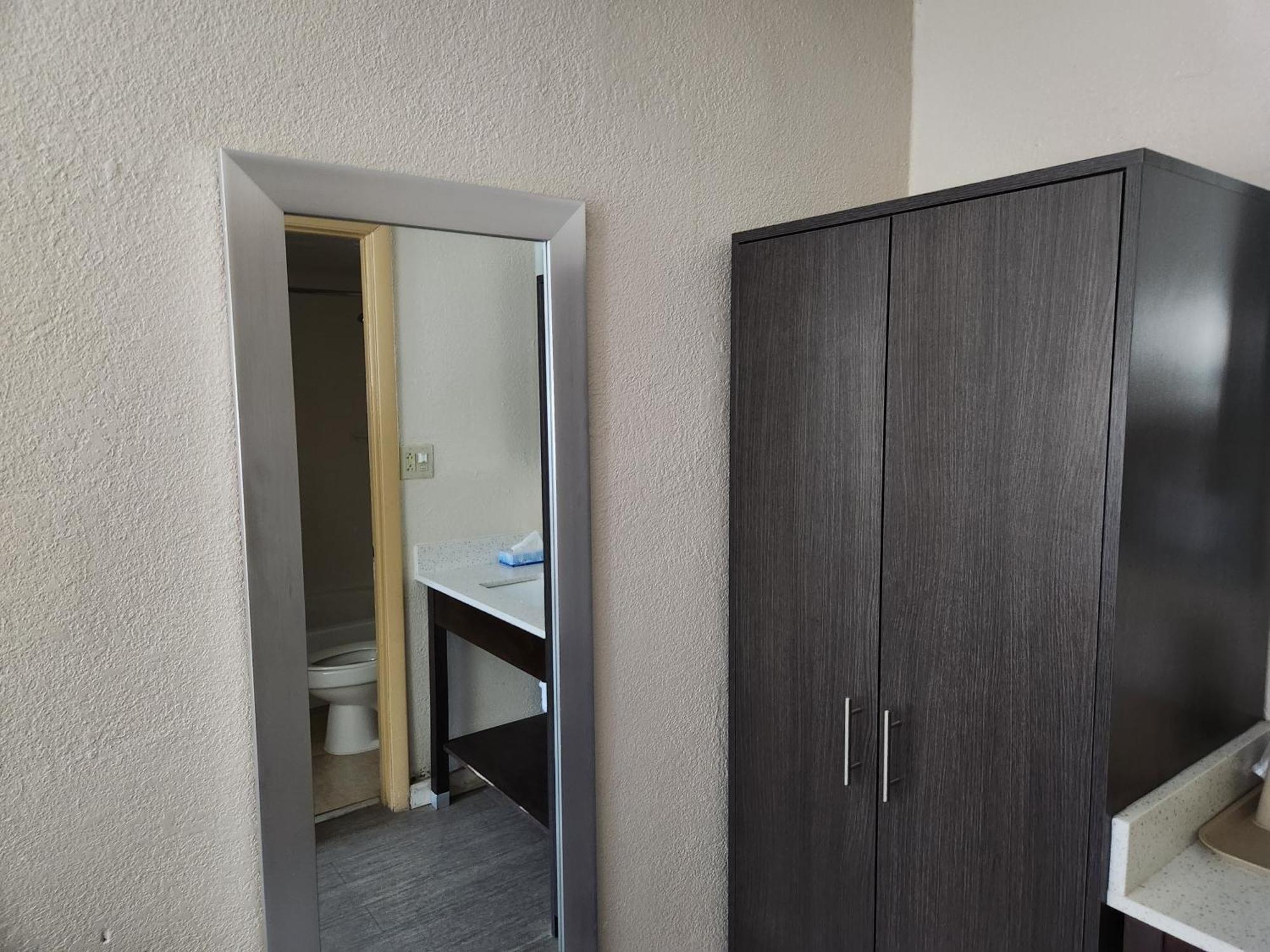 Motel Days By Wyndham Northlake